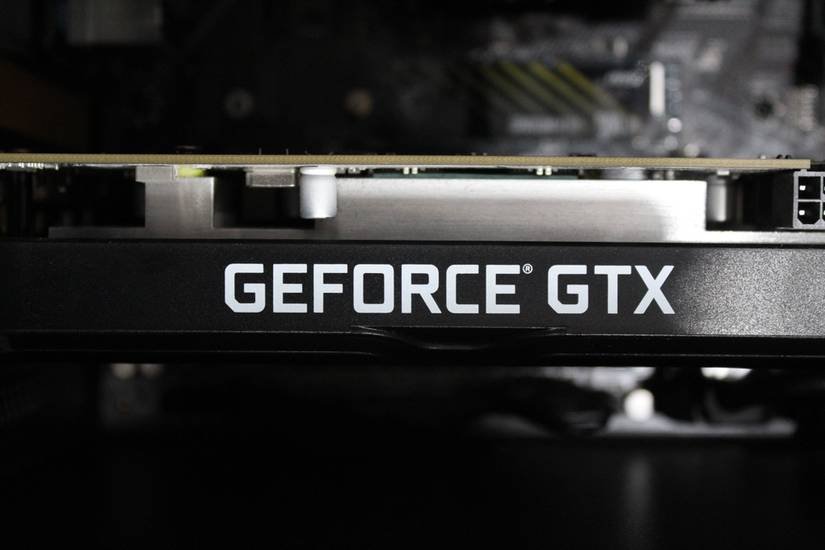Un GPU de l'ère GTX de Nvidia. 