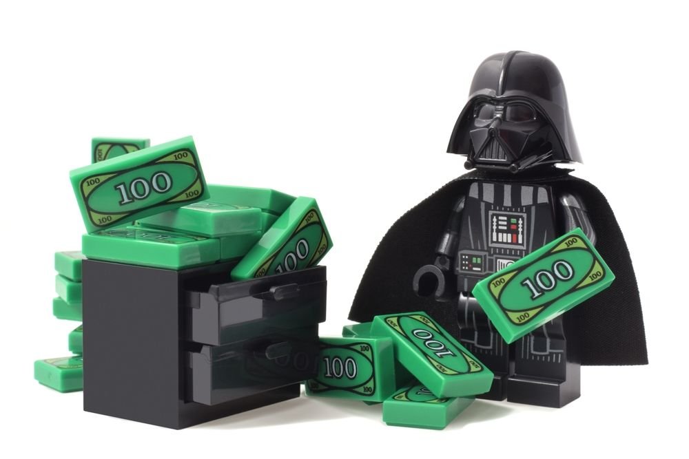 Ego Minifigure de Dark Vador ou Star Wars compte son argent Green Banknotes.