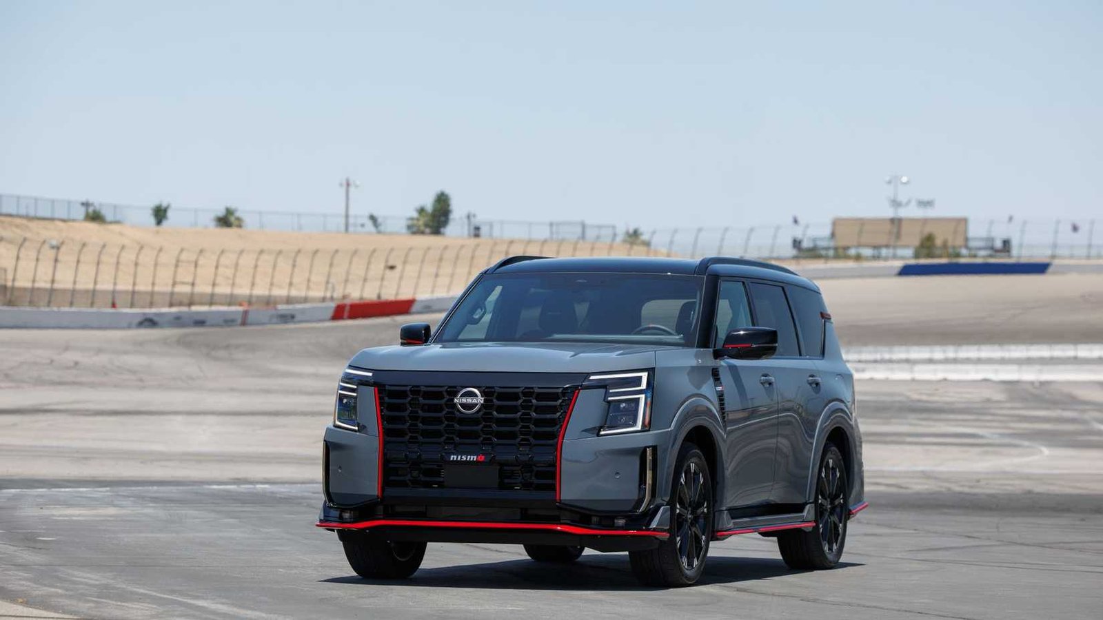Avant 3/4 Tir d'une Nissan Armada Nismo en 2026