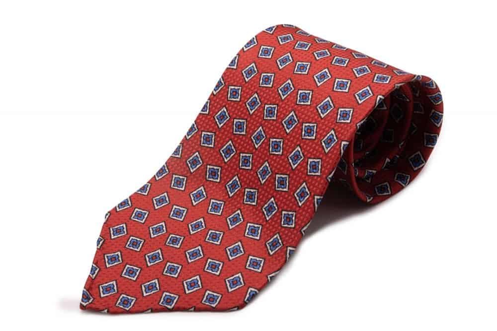 Orange Red Jacquard tissé à attache avec des diamants imprimés en bleu et blanc