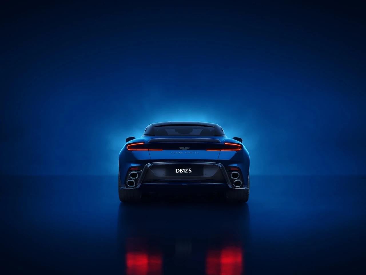 Aston Martin DB12S