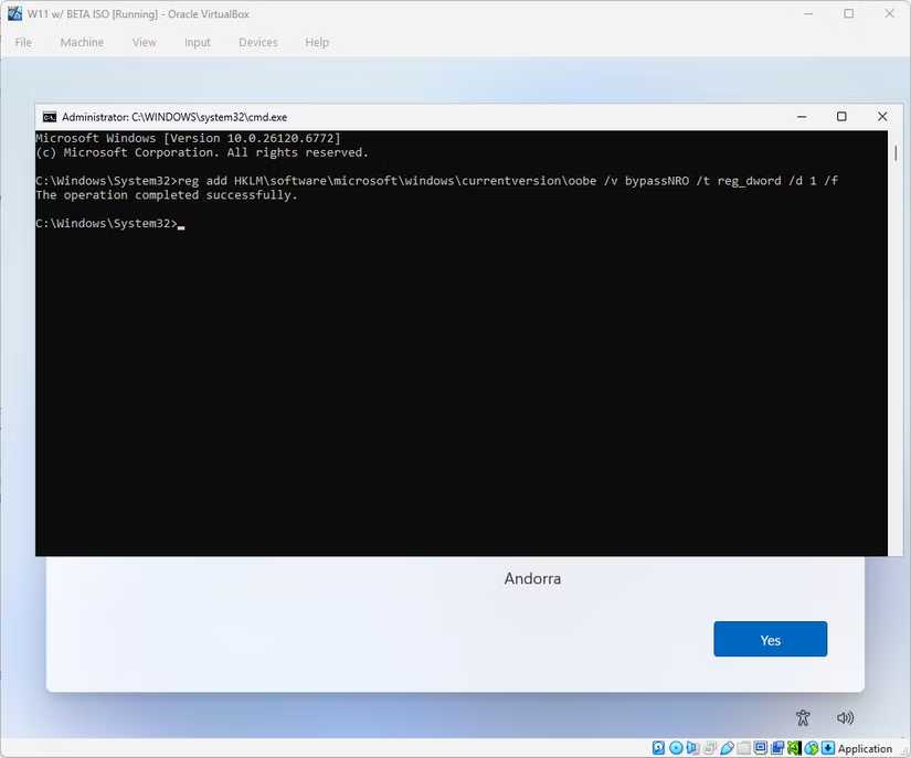 Installation de Windows 11 avec un hack de registre pour contourner l'exigence de compte Microsoft.