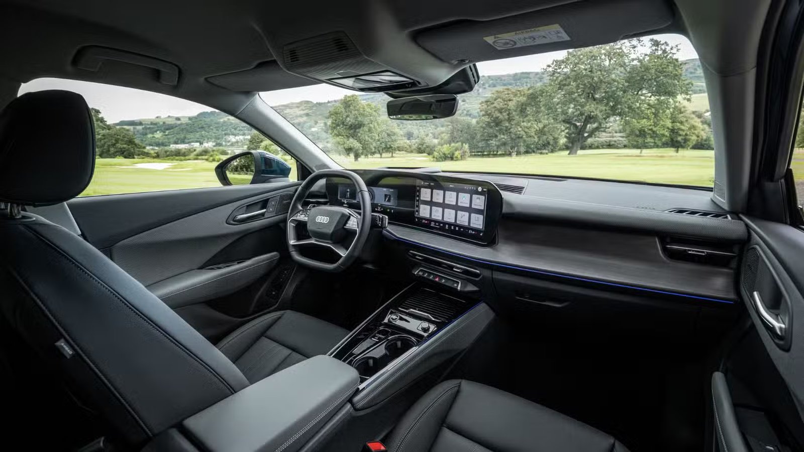 Tourné à l’intérieur de l’habitacle d’une Audi Q3 2026.