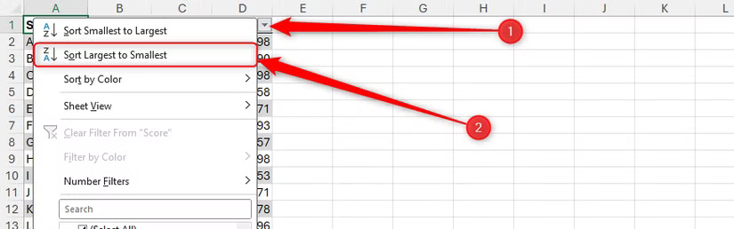 Le bouton Filtre d'une colonne de table Excel est cliqué et le trier le plus grand au plus petit est sélectionné.