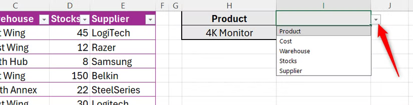 Une liste déroulante d'en-têtes de tableau est développée à partir d'une cellule dans Excel.