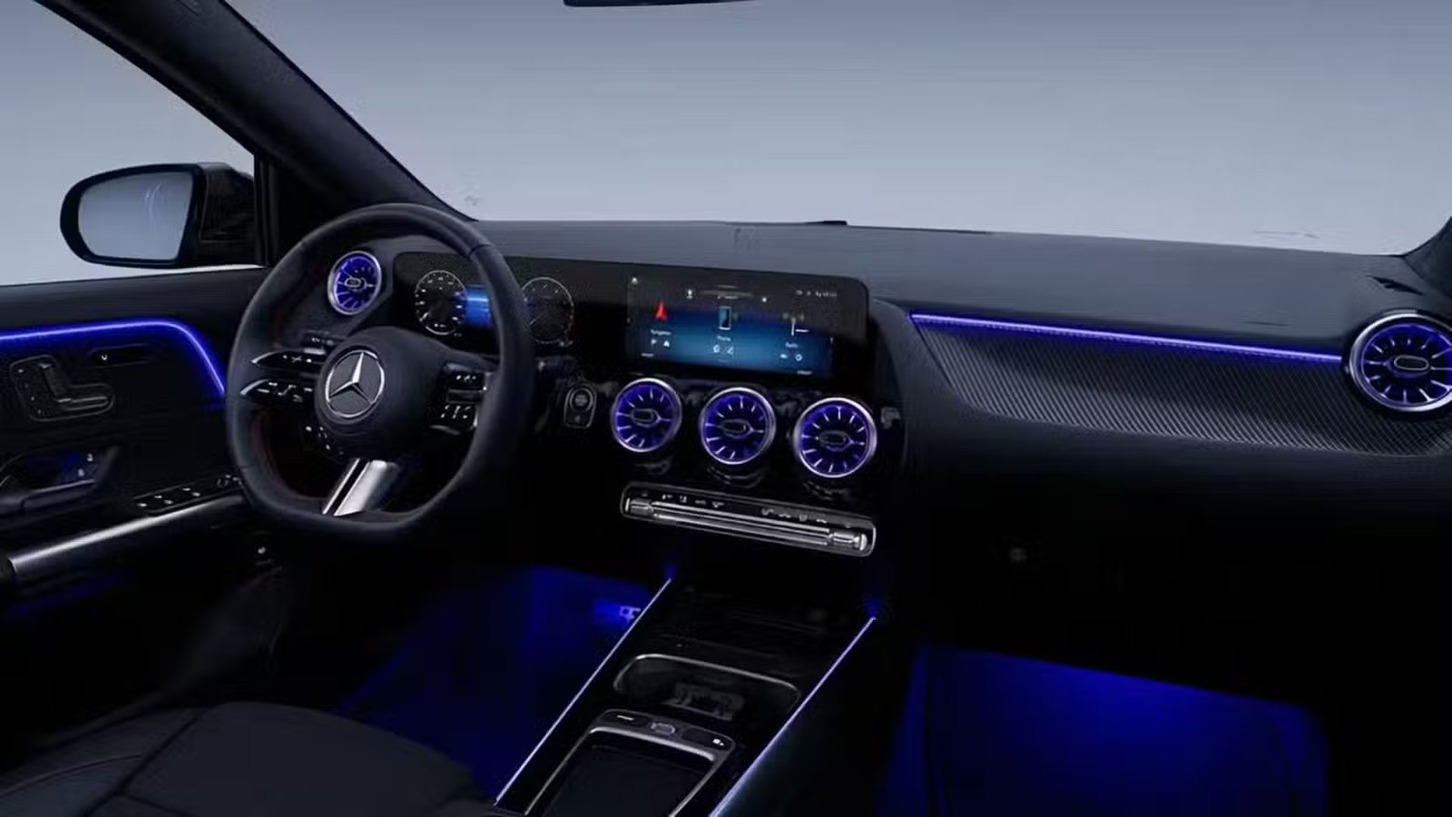 Photo de l'intérieur de la Mercedes-Benz Classe GLA 2026 montrant l'habitacle avant