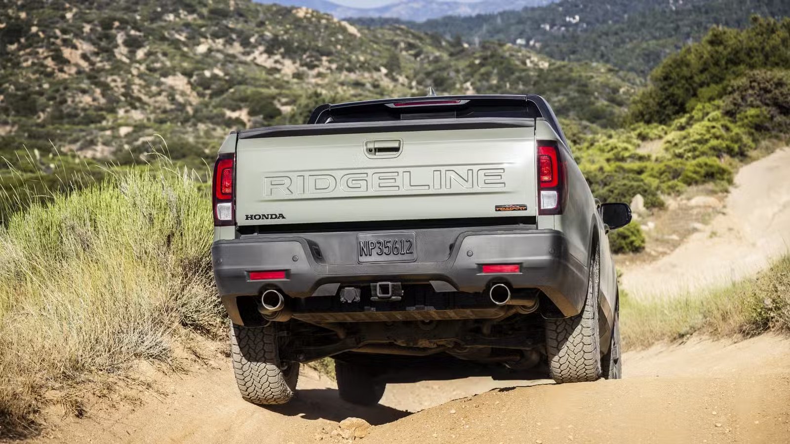 Vue arrière d'un Honda Ridgeline TrailSport 2026