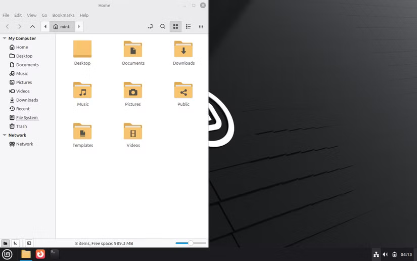 L'explorateur de fichiers Linux Mint affiché sur le côté gauche de l'écran