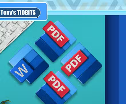 Un bureau avec le logo Word et quelques PDF à côté.