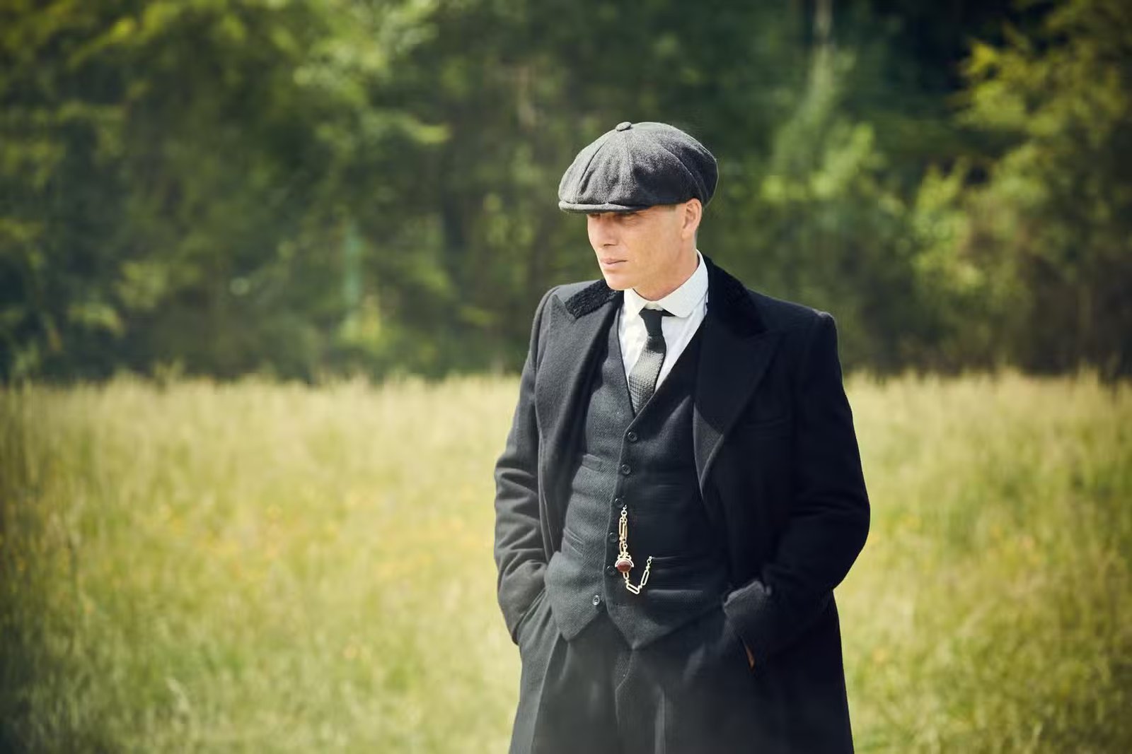 Cillian Murphy dans le rôle de Tommy Shelby dans Peaky Blinders.