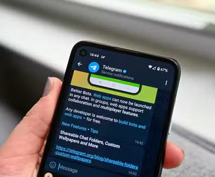 Telegram est un exemple d'application prenant en charge le cryptage de bout en bout. 