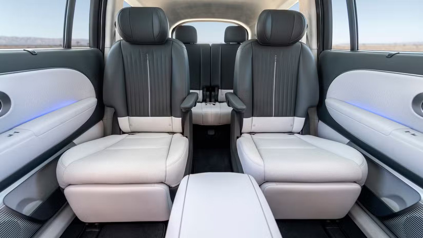 Plan des sièges de la deuxième rangée à l'intérieur de l'habitacle d'une Hyundai Ioniq 9 2026.