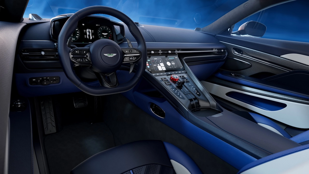 Aston Martin DB12S