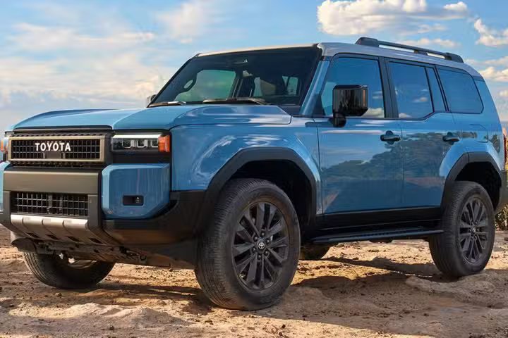 2025_toyota_land_cruiser_002.jpg