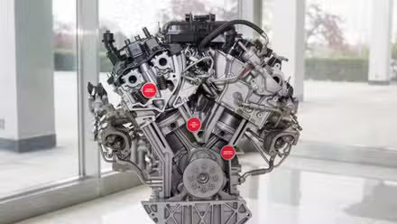 Gros plan du moteur Ford EcoBoost de 3,5 litres.