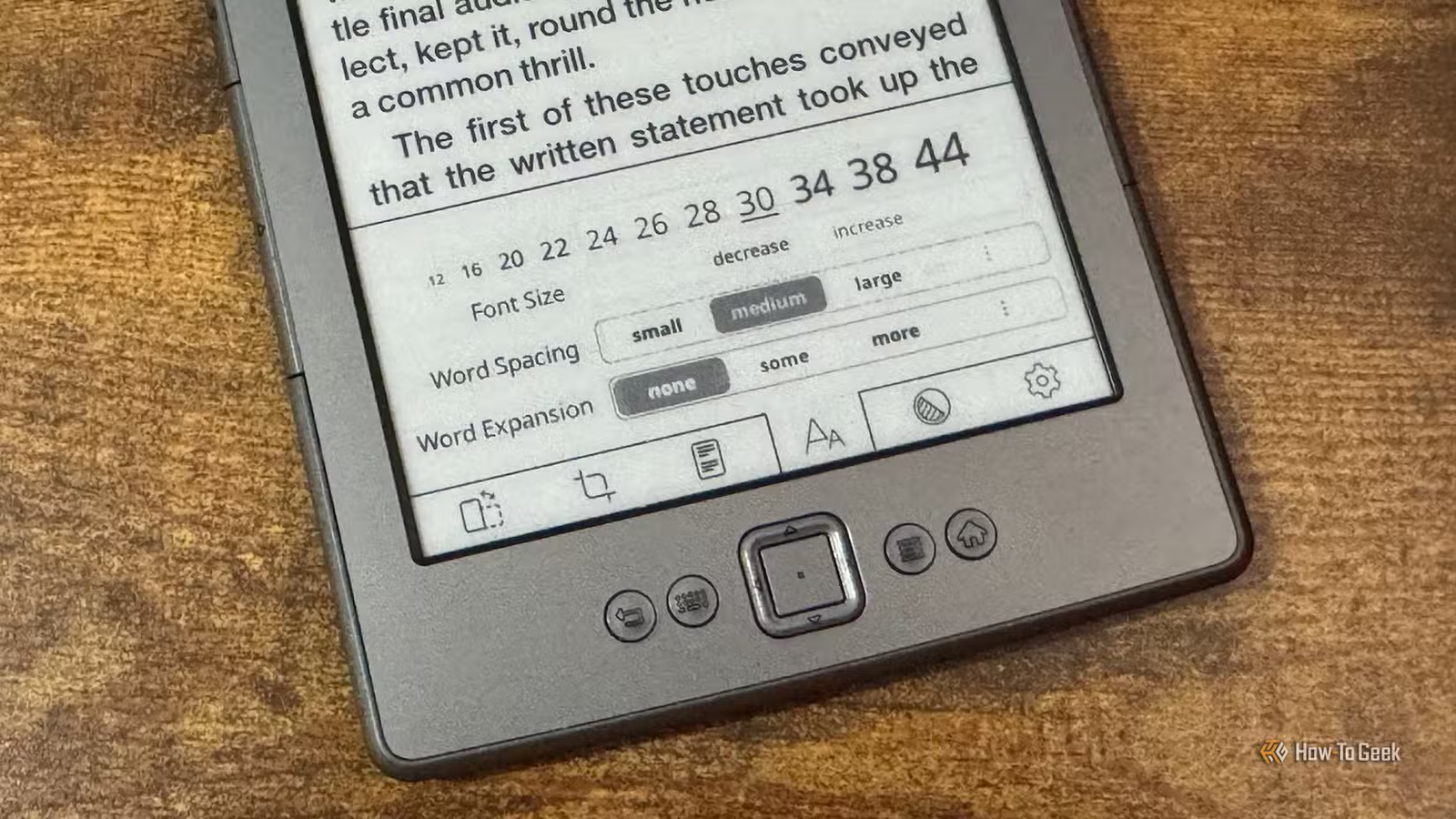 Les paramètres de typographie dans KOReader sur un Kindle 4.