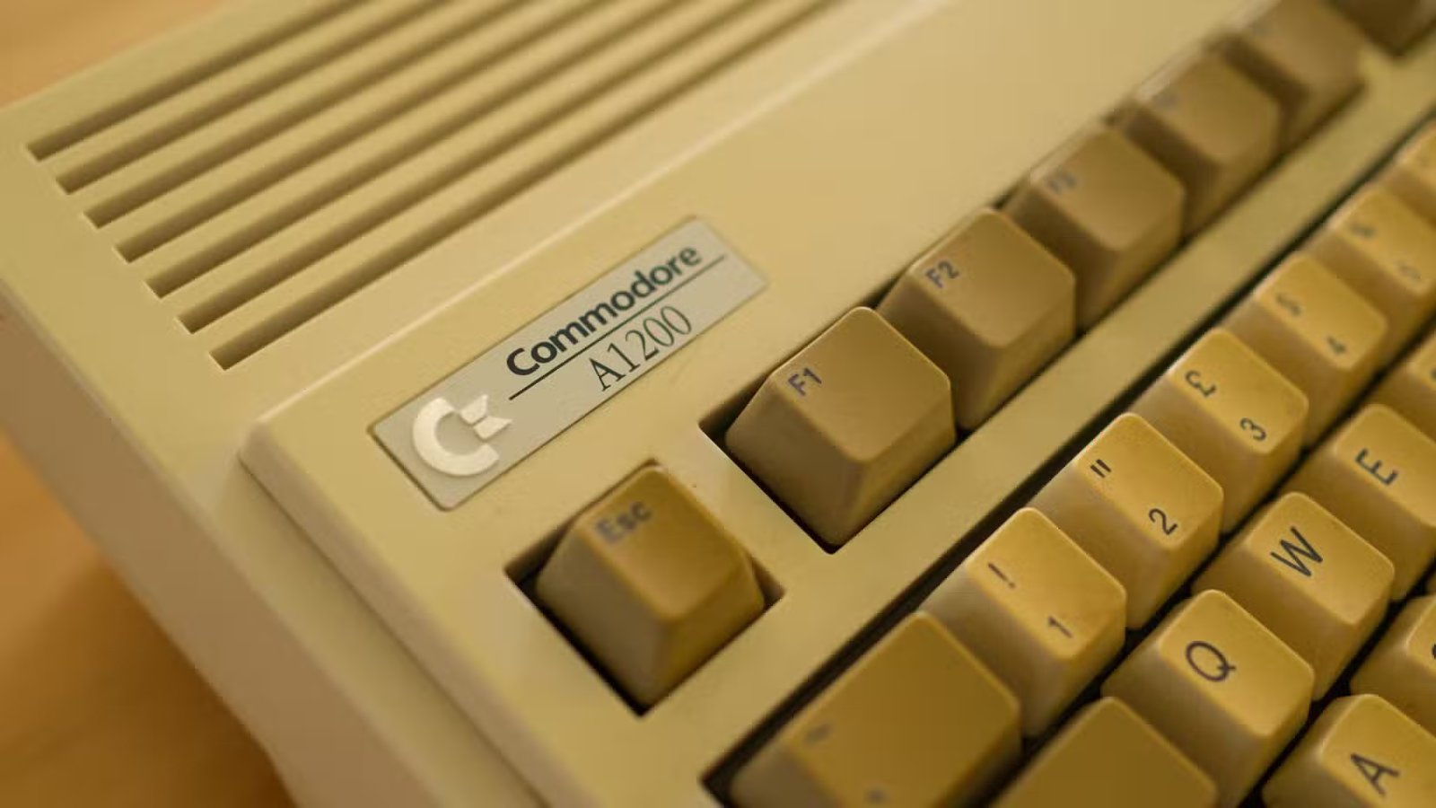 Insigne Commodore Amiga A1200.