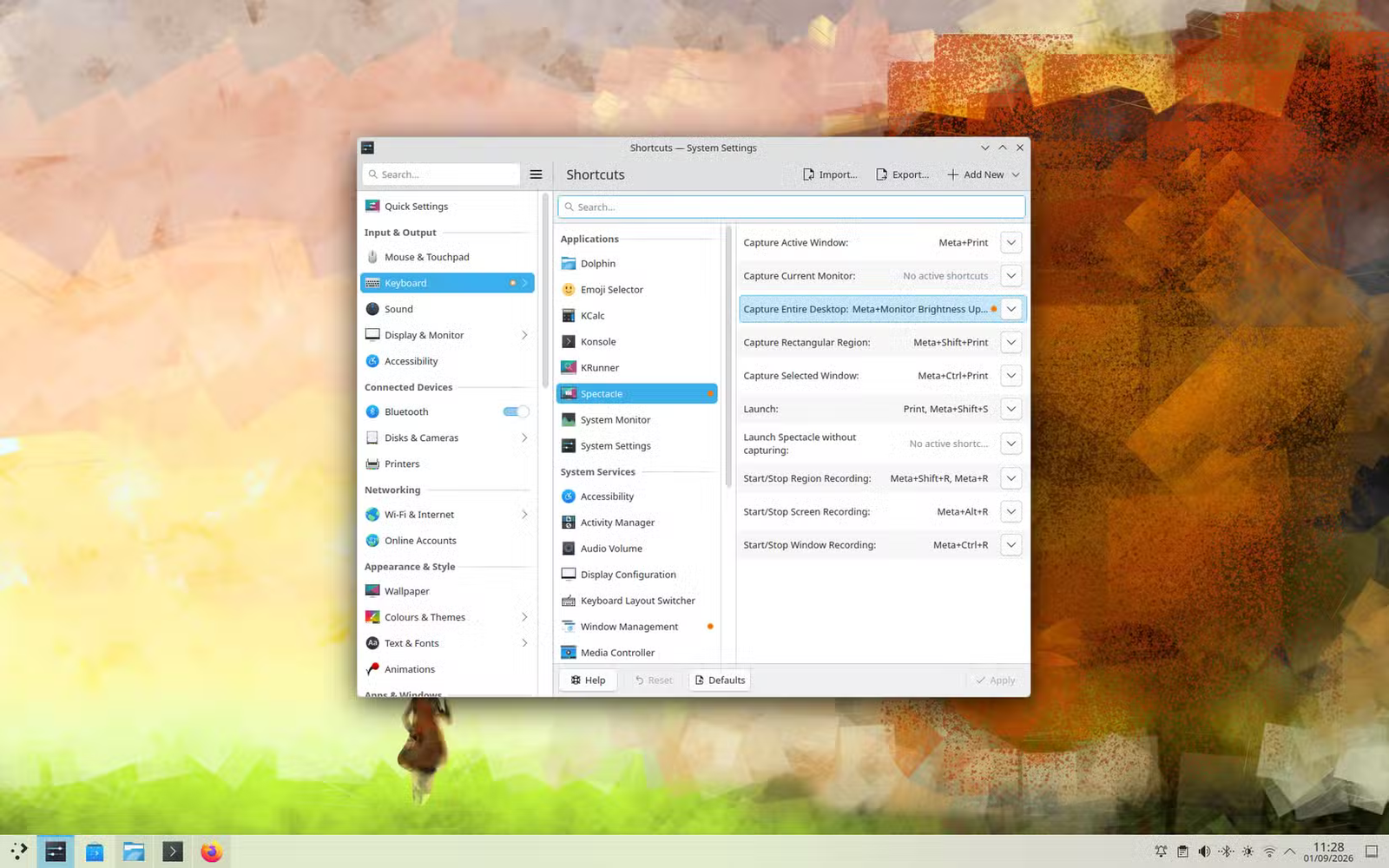 L'application Paramètres système KDE affichant les pages et les paramètres avec un point coloré à côté d'eux indiquant qu'ils ont changé par défaut.