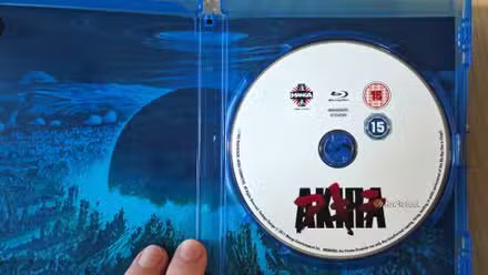 Le disque Blu-ray d'Akira.