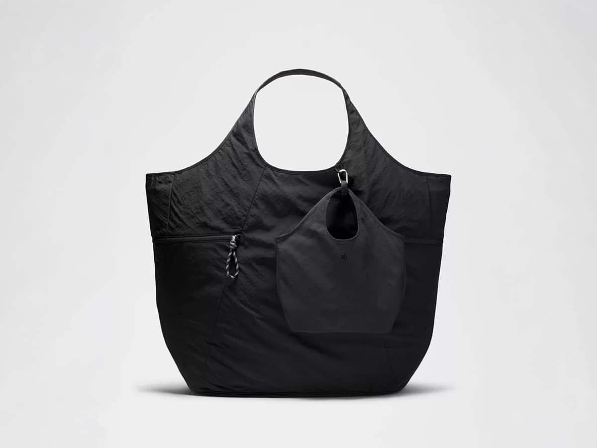 Face avant du gros sac à cul de Lululemon