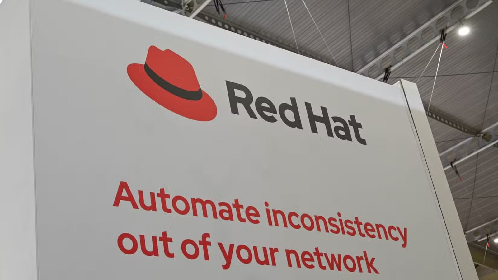 Signalisation Red Hat au MWC 2024.