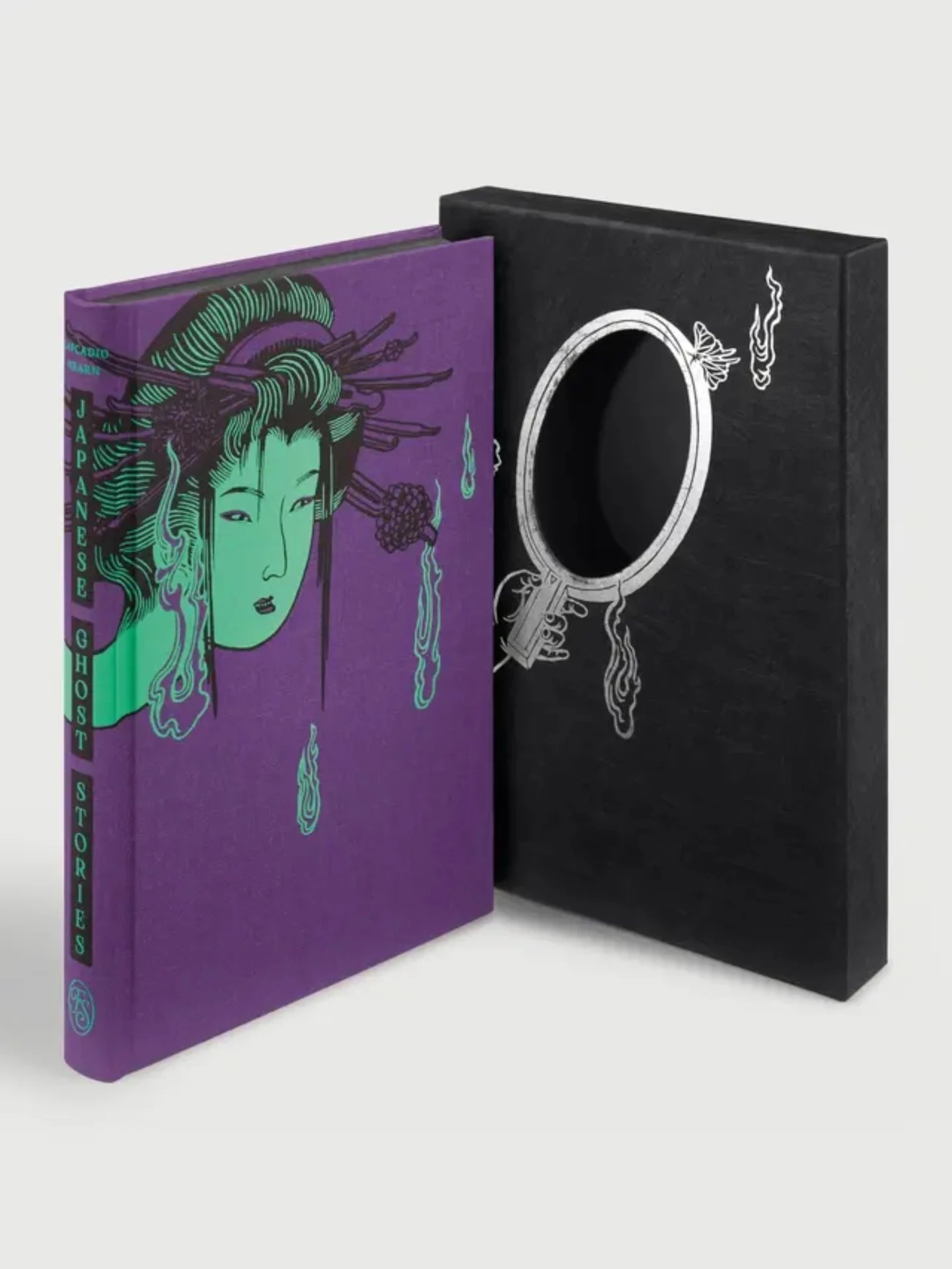 Visuel clé du livre d'histoires de fantômes japonais.