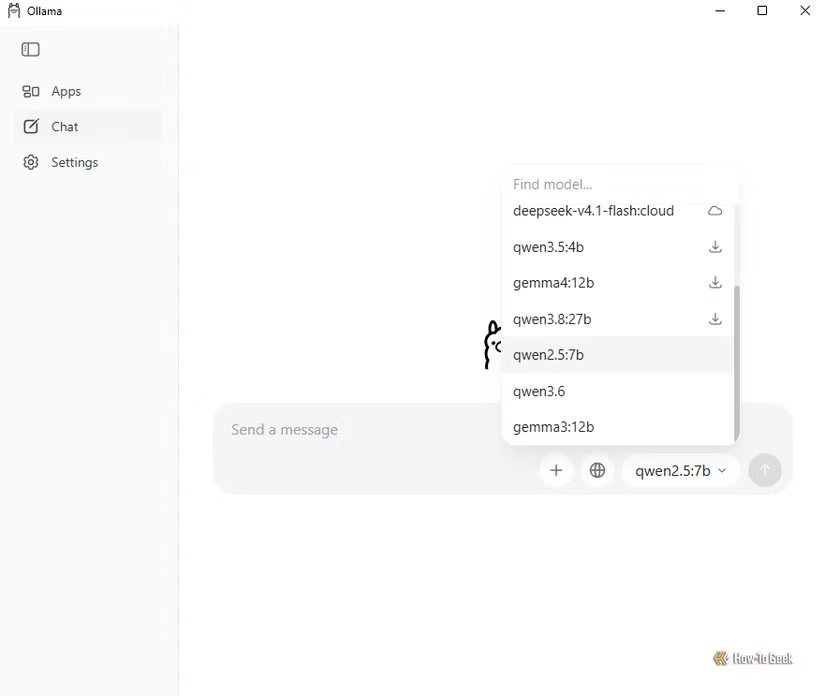 L'application Ollama Windows affiche un menu de sélection de modèle avec Qwen2.5:7B sélectionné aux côtés de plusieurs autres modèles d'IA disponibles.