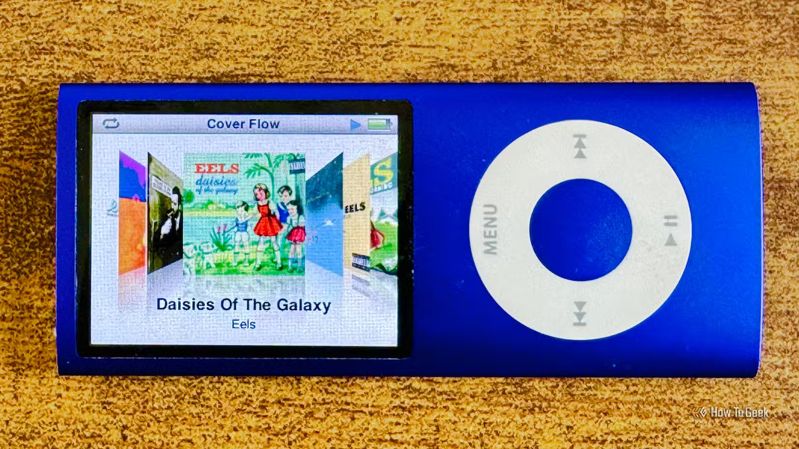 Un iPod de cinquième génération n'affichant pas la vue Cover Flow des pochettes d'album.